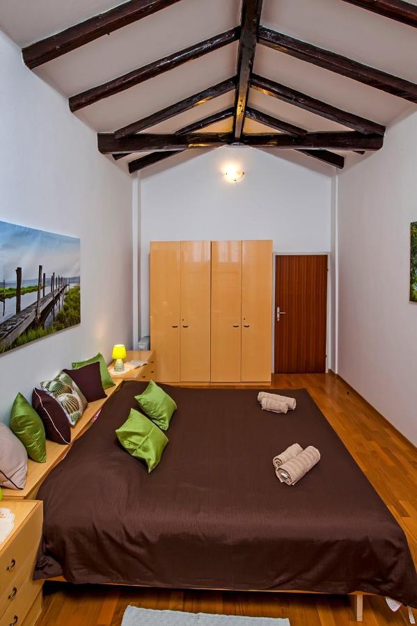 Rovigno Bella Sea View Apartment Exterior foto